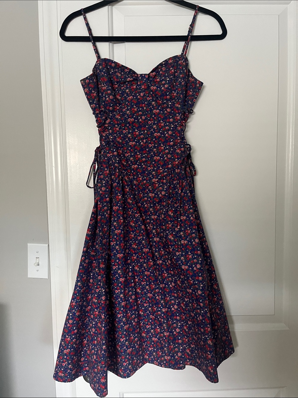 Betsey Johnson cotton poplin Navy Floral Midi Dress w/pockets!